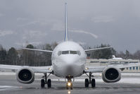 UR-GAO @ LOWS - Ukraine International 737-400 - by Andy Graf-VAP