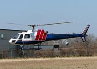 N911ES @ 41LA - At Metro Aviation. - by paulp