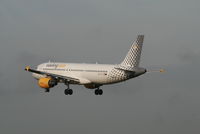EC-KJD @ EBBR - Flight VY8988 is descending to RWY 25L