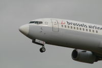 OO-VES @ EBBR - Arrival of flight SN2580 to RWY 25L - now with Star Alliance