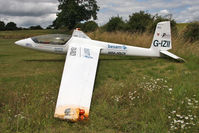 G-IZII photo, click to enlarge G-IZII photo, click to enlarge