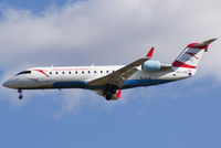 OE-LCM @ VIE - Austrian arrows Canadair Regional Jet CRJ200LR