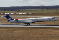 OY-KFF @ VIE - Scandinavian Airlines (SAS) Canadair Regional Jet CRJ900
