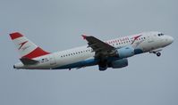 OE-LDF @ LOWW - Austrian Airlines
