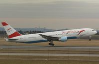 OE-LAW @ LOWW - Austrian Airlines