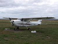 VH-LVI - VH-LVI at YBRS - by D. Thompson