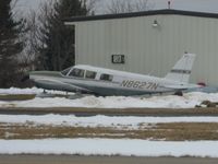 N8627N @ I19 - On the ramp at Xenia, Ohio - by Bob Simmermon