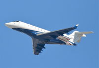 N533FX @ KLAX - FlexJet  Bombardier BD-100 Challenger 300, 25L departure to KDAL. - by Mark Kalfas