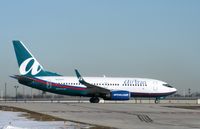 N329AT @ KMKE - Boeing 737-700 - by Mark Pasqualino