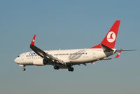 TC-JFL @ EBBR - Flight TK1937 is descending to RWY 25L