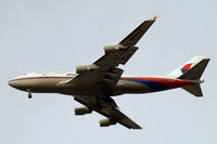 9M-MPO @ EGLL - Boeing 747-4H6 [28433] (Malaysia Airlines) Home~G 24/09/2009. On approach 27R 3 miles out.