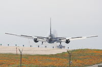 N677UA photo, click to enlarge