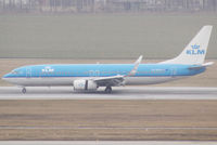 PH-BXM @ VIE - KLM - Royal Dutch Airlines Boeing 737-8K2(WL)