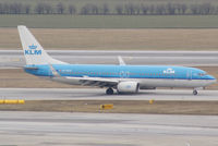 PH-BXM @ VIE - KLM - Royal Dutch Airlines Boeing 737-8K2(WL)