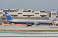 N677UA photo, click to enlarge
