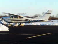 N931SJ @ I19 - 2001 C182S
