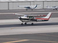 N2825Y @ KSMO - N2825Y departing from RWY 21 - by Torsten Hoff
