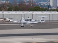 N624DS @ KSMO - N624DS arriving on RWY 21 - by Torsten Hoff