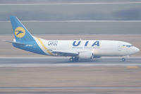 UR-FAA @ VIE - Ukraine International Airlines Boeing 737-3Y0(F)