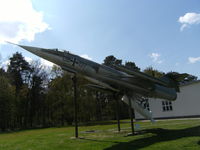 20 02 photo, click to enlarge