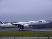 F-GSQP @ EGPH - AFR B773 Seconds before touching down on runway 06 at EDI - by Mike stanners