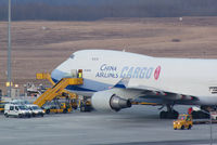 B-18719 @ VIE - China Airlines Cargo Boeing 747-409F(SCD)