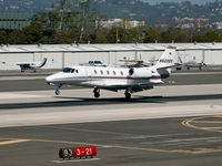 N622QS @ KSMO - N622QS arriving on RWY 21 - by Torsten Hoff