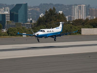N666SF @ KSMO - N666SF arriving on RWY 21 - by Torsten Hoff