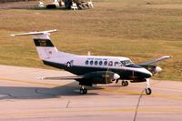 78-23137 @ DPA - Taxiing by the control tower