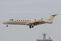 I-FORU @ LOWW - Learjet 60 - by Andy Graf-VAP