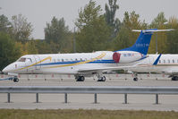 OE-IRK @ LOWW - EMB135