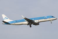 PH-EZA @ LOWW - KLM EMB190