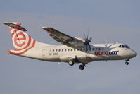 SP-EDD @ LOWW - Eurolot ATR42 - by Andy Graf-VAP