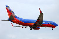 N277WN @ HOU - Over the numbers rwy 12R