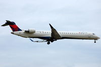 N200PQ @ HOU - Short final 12R - by AJ Heiser