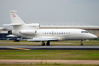 C-FJOI @ HOU - Landing roll rwy 12R - by AJ Heiser