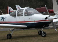 G-BPHI photo, click to enlarge G-BPHI photo, click to enlarge