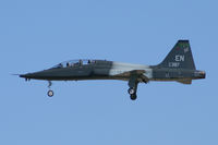 66-4387 @ NFW - At NASJRB Fort Worth (Carswell Field)