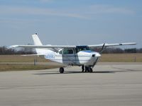 N4998U @ I74 - On the ramp at Urbana, Ohio