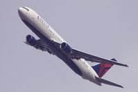 N176DN @ LOWW - Delta Boeing 767 - by Delta Kilo