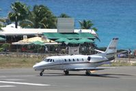 N601QS @ TNCM - N601QS at the tresh hold - by Daniel Jef
