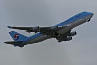 HL7439 @ LOWW - Korean Air Cargo