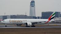 A6-ECG @ LOWW - Emirates