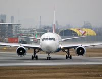 OE-LAW @ LOWW - Austrian Airlines