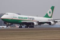 B-16482 @ LOWW - EVA AIR CARGO - by Delta Kilo