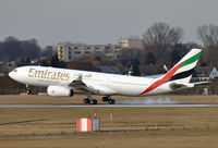 A6-EAI @ EDDL - Emirates