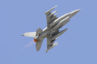 86-0215 @ KRAL - Riverside Airshow 2009