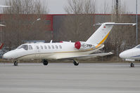 HB-VWD @ LOWW - Cessna 560XL