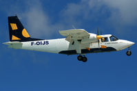 F-OIJS @ SXM - visitor
