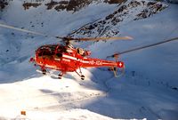 HB-XDA - at Lauberhorn - by Elisabeth Klimesch